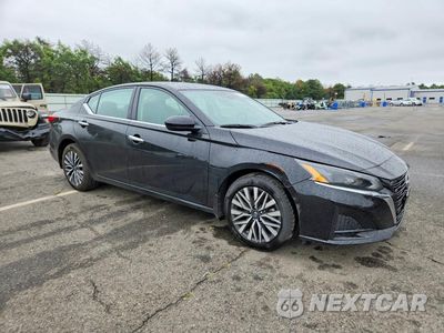 Czwarte zdjęcie samochodu z boku: 2024 NISSAN ALTIMA SV VIN:1N4BL4DV2RN377383 - miniatura