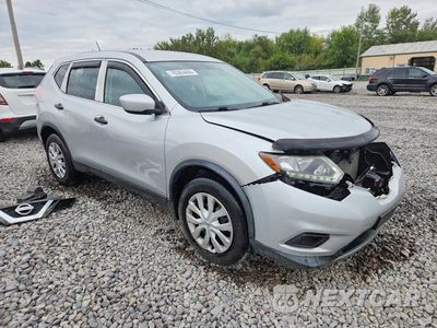 Czwarte zdjęcie samochodu z boku: 2016 NISSAN ROGUE S VIN:KNMAT2MV6GP633262 - miniatura