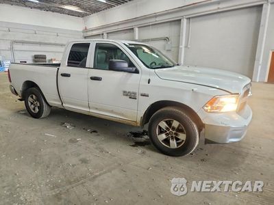 Czwarte zdjęcie samochodu z boku: 2019 RAM 1500 CLASSIC TRADESMAN VIN:1C6RR6FT3KS742019 - miniatura