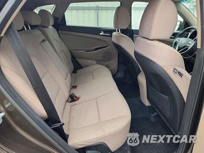 Zdjęcie 11 z 13 samochodu: 2020 HYUNDAI TUCSON SE VIN:KM8J2CA45LU152544 - miniatura