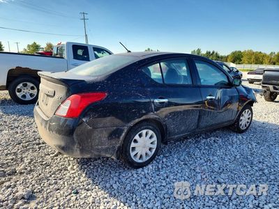 Trzecie zdjęcie samochodu z tyłu: 2016 NISSAN VERSA 1.6 SV VIN:3N1CN7AP4GL912763 - miniatura