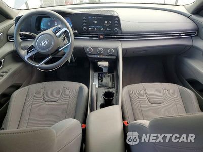Zdjęcie 8 z 12 samochodu: 2025 HYUNDAI ELANTRA SE VIN:KMHLL4DG1SU008800 - miniatura