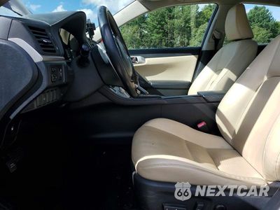 Zdjęcie 7 z 13 samochodu: 2011 LEXUS CT 200 VIN:JTHKD5BH8B2030155 - miniatura