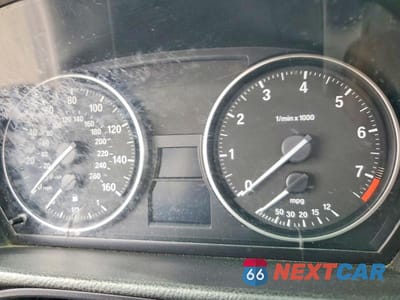 Zdjęcie 9 z 13 samochodu: 2009 BMW 328 I SULEV VIN:WBAPH53559A437914 - miniatura