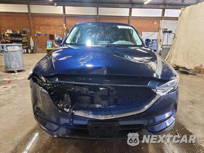 Piąte zdjęcie samochodu w środku: 2019 MAZDA CX-5 TOURING VIN:JM3KFBCM9K0570722 - miniatura