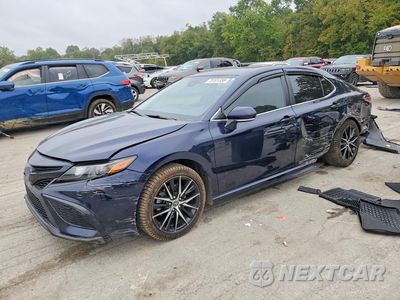 2022 TOYOTA CAMRY SE 4T1G11AK4NU714176 - główne zdjęcie licytacji z USA - miniatura