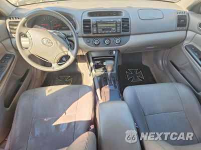 Zdjęcie 8 z 12 samochodu: 2006 TOYOTA CAMRY LE VIN:JTDBE32K163064923 - miniatura