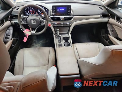 Zdjęcie 8 z 12 samochodu: 2019 HONDA ACCORD LX VIN:1HGCV1F10KA141511 - miniatura