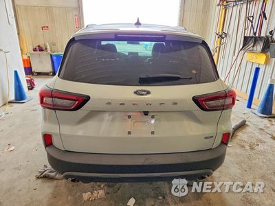 Zdjęcie 6 z 12 samochodu: 2025 FORD ESCAPE ST LINE VIN:1FMCU0MZ8SUA35404 - miniatura