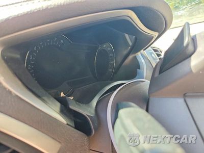 Zdjęcie 9 z 12 samochodu: 2020 LINCOLN MKZ VIN:3LN6L5A9XLR614145 - miniatura