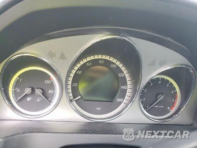Zdjęcie 9 z 13 samochodu: 2011 MERCEDES-BENZ C 300 VIN:WDDGF5EB5BR186126 - miniatura