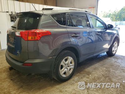 Trzecie zdjęcie samochodu z tyłu: 2015 TOYOTA RAV4 LE VIN:JTMBFREV1FD144724 - miniatura