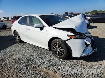 Czwarte zdjęcie samochodu z boku: 2023 TOYOTA CAMRY SE VIN:4T1G11AK3PU751495 - miniatura