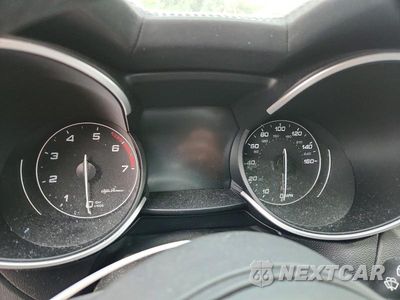 Zdjęcie 9 z 12 samochodu: 2022 ALFA ROMEO STELVIO TI VIN:ZASPAKBN4N7D47773 - miniatura