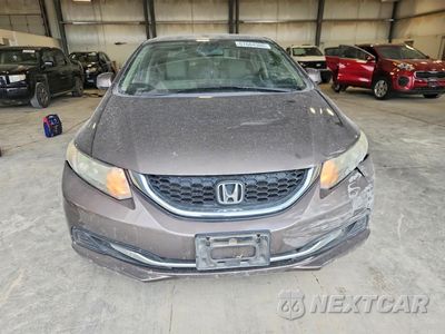 Piąte zdjęcie samochodu w środku: 2013 HONDA CIVIC VIN:2HGFB2F50DH582283 - miniatura