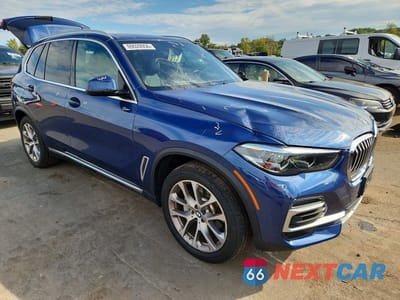 Czwarte zdjęcie samochodu z boku: 2022 BMW X5 XDRIVE40I VIN:5UXCR6C08N9K78826 - miniatura