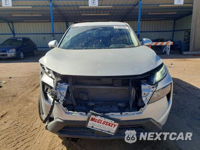 Piąte zdjęcie samochodu w środku: 2025 NISSAN ROGUE SV VIN:JN8BT3BB8SW157599 - miniatura