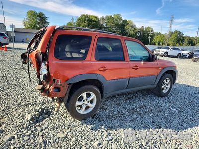 Trzecie zdjęcie samochodu z tyłu: 2005 MAZDA TRIBUTE I VIN:4F2YZ02Z85KM63911 - miniatura