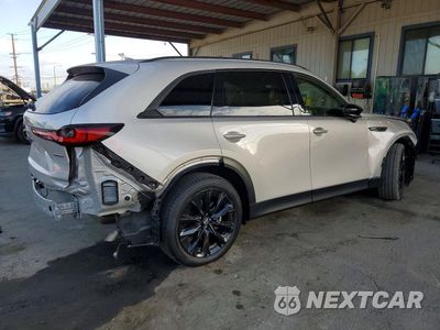 Trzecie zdjęcie samochodu z tyłu: 2025 MAZDA CX-90 PREMIUM SPORT VIN:JM3KKCHDXS1225512 - miniatura
