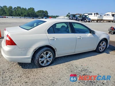 Trzecie zdjęcie samochodu z tyłu: 2012 FORD FUSION SE VIN:3FAHP0HA6CR418066 - miniatura