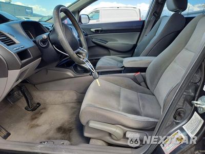Zdjęcie 7 z 12 samochodu: 2010 HONDA CIVIC LX VIN:2HGFA1F53AH569083 - miniatura