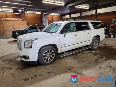 2015 GMC YUKON DENALI 1GKS2JKJ4FR639327 - główne zdjęcie licytacji z USA - miniatura