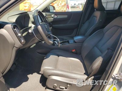 Zdjęcie 7 z 12 samochodu: 2024 VOLVO XC40 PLUS VIN:YV4L12UL2R2355311 - miniatura