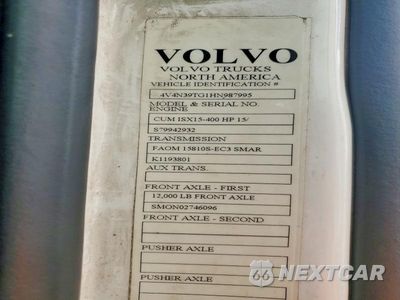Zdjęcie 11 z 12 samochodu: 2017 VOLVO VNL SEMI TRUCK VIN:4V4N39TG1HN987995 - miniatura