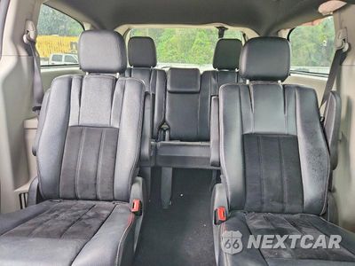 Zdjęcie 10 z 13 samochodu: 2017 DODGE GRAND CARAVAN SXT VIN:2C4RDGCG6HR824373 - miniatura