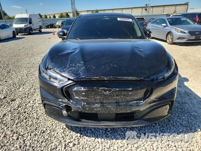 Piąte zdjęcie samochodu w środku: 2024 FORD MUSTANG MACH-E PREMIUM VIN:3FMTK3R72RMA08146 - miniatura