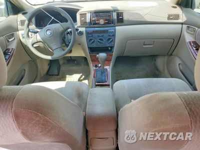 Zdjęcie 8 z 12 samochodu: 2005 TOYOTA COROLLA LE VIN:2T1BR32E95C454124 - miniatura