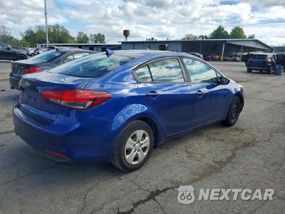 Trzecie zdjęcie samochodu z tyłu: 2018 KIA FORTE LX VIN:3KPFK4A76JE231145 - miniatura