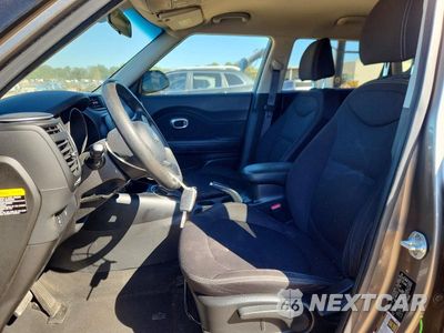 Zdjęcie 7 z 13 samochodu: 2017 KIA SOUL BASE VIN:KNDJN2A21H7480313 - miniatura