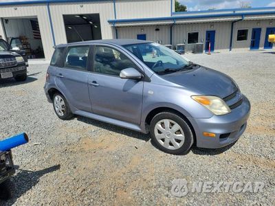 Czwarte zdjęcie samochodu z boku: 2006 SCION XA BASE VIN:JTKKT624X65011465 - miniatura