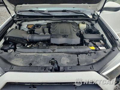 Zdjęcie 12 z 13 samochodu: 2021 TOYOTA 4RUNNER TRD OFF-ROAD VIN:JTEPU5JR5M5936942 - miniatura