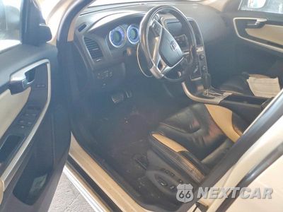 Zdjęcie 8 z 13 samochodu: 2011 VOLVO XC60 3.2 VIN:YV4952DL2B2202125 - miniatura