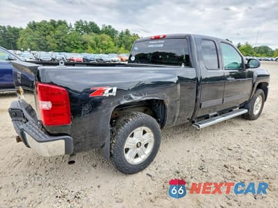 Trzecie zdjęcie samochodu z tyłu: 2012 CHEVROLET SILVERADO K1500 LT VIN:1GCRKSE7XCZ143301 - miniatura