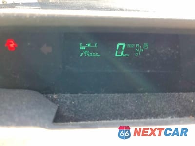 Zdjęcie 9 z 14 samochodu: 2005 TOYOTA PRIUS BASE VIN:JTDKB20U853092613 - miniatura