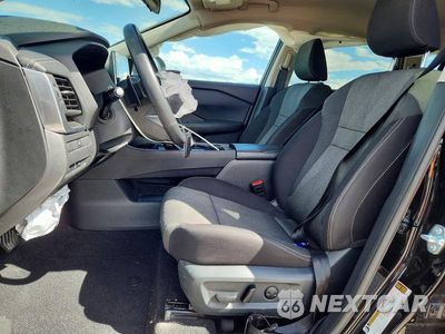 Zdjęcie 7 z 12 samochodu: 2025 NISSAN ROGUE SV VIN:5N1BT3BB2SC831013 - miniatura
