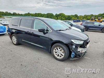 Czwarte zdjęcie samochodu z boku: 2024 CHRYSLER PACIFICA TOURING L VIN:2C4RC1BG6RR139678 - miniatura