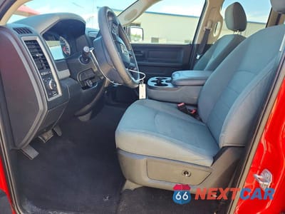 Zdjęcie 7 z 12 samochodu: 2017 RAM 1500 ST VIN:1C6RR7FT2HS767461 - miniatura
