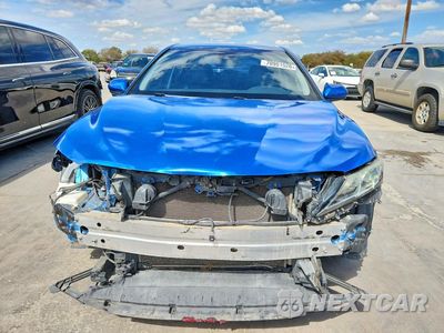 Piąte zdjęcie samochodu w środku: 2018 TOYOTA CAMRY SE VIN:4T1B11HK7JU070456 - miniatura