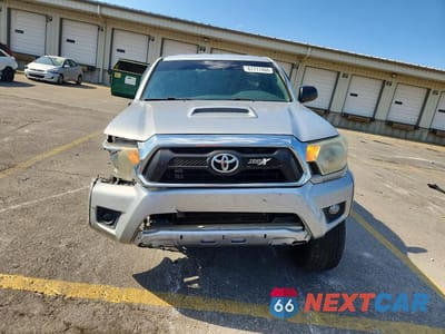 Piąte zdjęcie samochodu w środku: 2013 TOYOTA TACOMA DOUBLE CAB PRERUNNER VIN:5TFJU4GN2DX035900 - miniatura