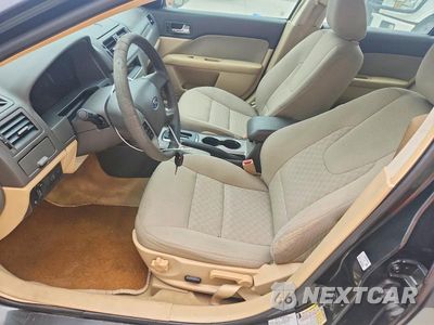 Zdjęcie 7 z 12 samochodu: 2010 FORD FUSION SE VIN:3FAHP0HA4AR365106 - miniatura