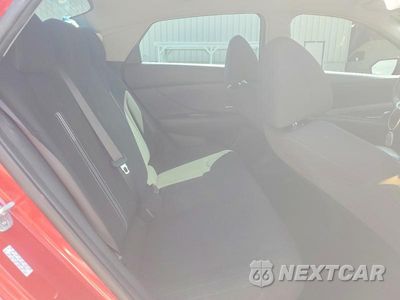 Zdjęcie 10 z 12 samochodu: 2022 HYUNDAI ELANTRA BLUE VIN:KMHLM4AJ5NU017551 - miniatura