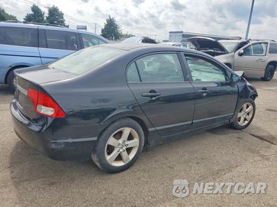 Trzecie zdjęcie samochodu z tyłu: 2010 HONDA CIVIC LX VIN:19XFA1F58AE037998 - miniatura