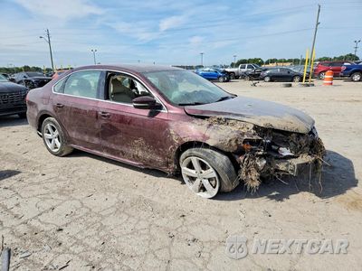 Czwarte zdjęcie samochodu z boku: 2013 VOLKSWAGEN PASSAT SE VIN:1VWBN7A30DC093647 - miniatura