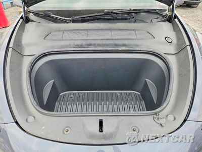 Zdjęcie 12 z 13 samochodu: 2021 TESLA MODEL Y VIN:5YJYGDEE1MF259100 - miniatura