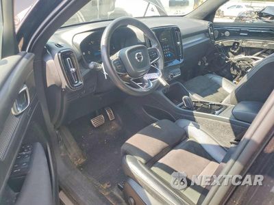 Zdjęcie 8 z 12 samochodu: 2021 VOLVO XC40 RECHARGE VIN:YV4ED3UR4M2541631 - miniatura
