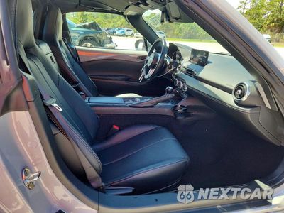Zdjęcie 10 z 13 samochodu: 2024 MAZDA MX-5 MIATA GRAND TOURING VIN:JM1NDAM78R0609888 - miniatura